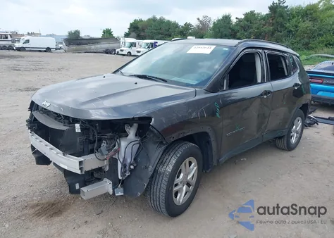 2018 Jeep Compass Sport Fwd из США, поврежденный, VIN 3C4NJCAB5JT124631